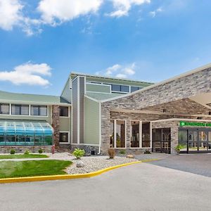 Wyndham Garden Fort Wayne Hotel Exterior photo