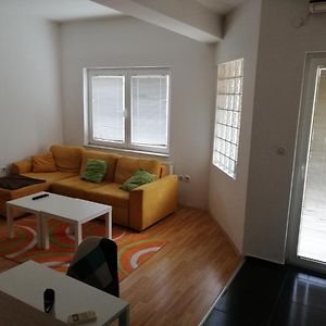 One Bedroom Apartment-Centar Kavadarci Exterior photo