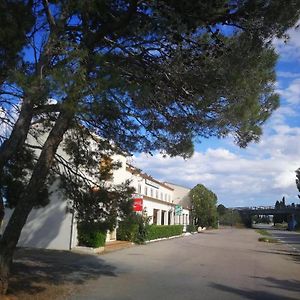 Hostal Brindis Hotel Viladamat Exterior photo