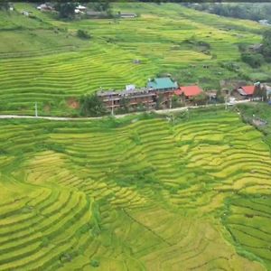 Hmong Wooden Home Sa Pa Exterior photo