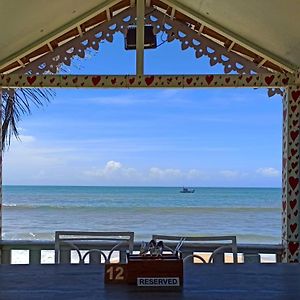 Nasya'S Beach Side Cottages Benaulim Exterior photo