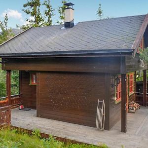 Awesome Home In Rjukan With House A Mountain View Exterior photo