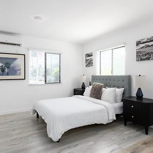 Sunny Studio In The Heart Of Venice - B Bed & Breakfast Los Angeles Exterior photo