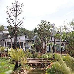 Homestay Ho Dong Pleiku Exterior photo