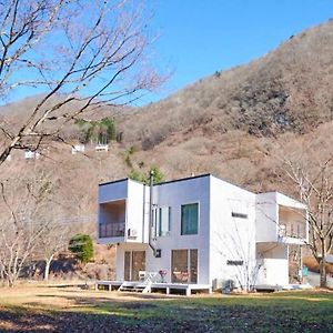 軽井沢icから3分/立地抜群/おしゃれなフィンランドログハウス Villa Karuizawa Exterior photo