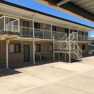 Unit 4 Pattison Apartment Emu Park Exterior photo