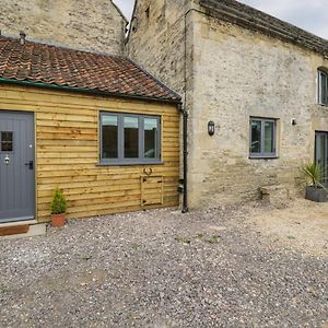 Chequers Barn Villa Corsham Exterior photo