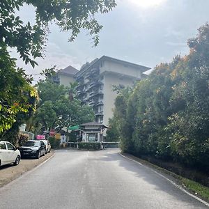 Menara Mutiara Klcc Apartment Kuala Lumpur Exterior photo