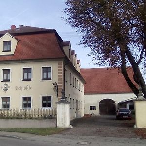 Residieren In Der Beletage Des Schlossle Funfstetten Exterior photo