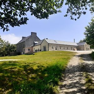 Gite De Charme A La Ferme 4 Personnes Villa Landrevarzec Exterior photo