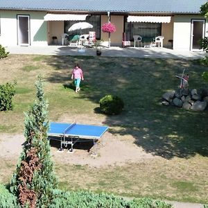 Terraced House In The Nature And Holiday Park At The Gross Labenzer See Klein Labenz Exterior photo
