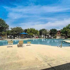 “Casa Linda” Relaxing Stay In A Friendly Community San Antonio Exterior photo