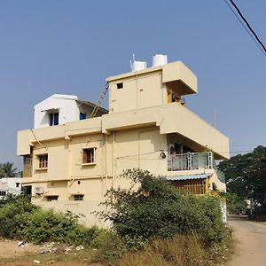 Chairosana Comfort Apartment Bhubaneswar Exterior photo