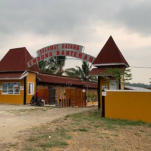 Capital O 93437 Embung Banteran Cottage Banyumas Exterior photo