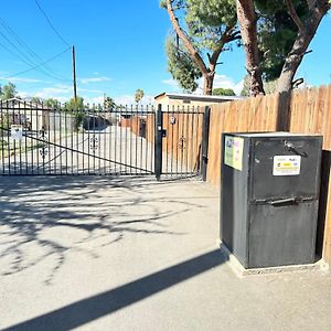 Tiny House In The Heart Of Moval Private Freeparking Netflix Hotel Lembah Moreno Exterior photo