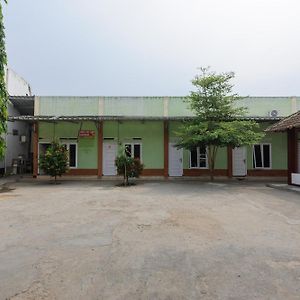 OYO 91068 Penginapan Way Semaka Syariah Hotel Bandar Lampung Exterior photo