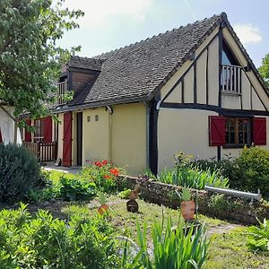 Gite Familial A Arrou Avec Jardin, Babyfoot, Mezzanine Suspendue Et Cuisine Equipee - Fr-1-581-93 Villa Exterior photo