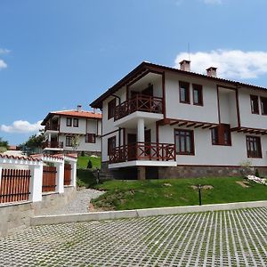 Guest House Ivanini Houses Tryavna Exterior photo