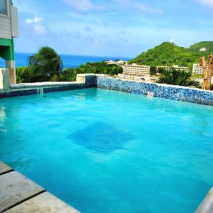 Beachfront Villa Gros Islet Exterior photo