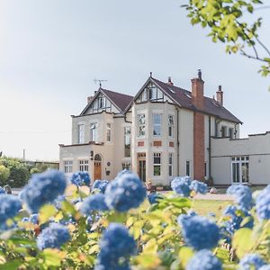 Mere Brook House Hotel Wirral Exterior photo