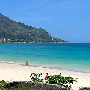 Panorama Guesthouse Apartments Beau Vallon Beach Exterior photo