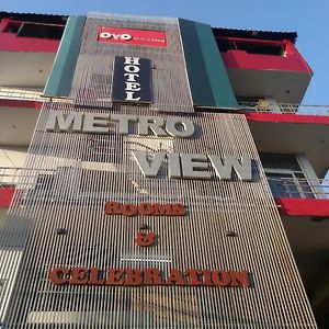 Metroview Rooms & Hotel Bahadurgarh Exterior photo