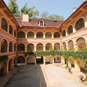 Schloss Frauenthal Apartment Deutschlandsberg Exterior photo