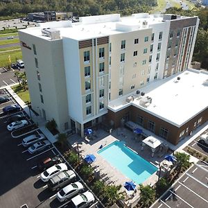 Hilton Garden Inn Tampa - Wesley Chapel Exterior photo