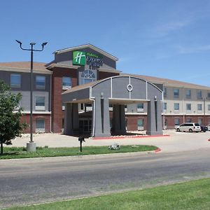 Holiday Inn Express Hotel & Suites Shamrock North, An Ihg Hotel Exterior photo