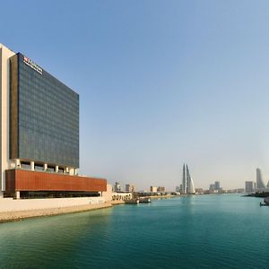 Hilton Garden Inn Bahrain Bay Manama Exterior photo