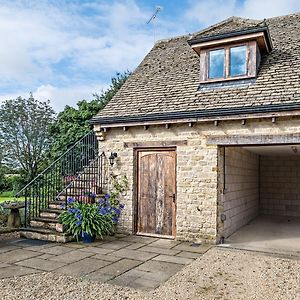 Exquisite Coach House Near Silverstone & Stowe Apartment Buckingham Exterior photo