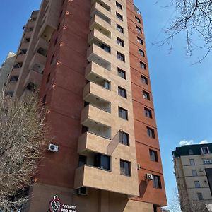 Njdeh Apartment Yerevan Exterior photo