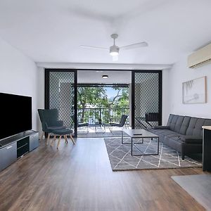 Centro At Toowong - Modern Spacious Living With Pool Brisbane Exterior photo