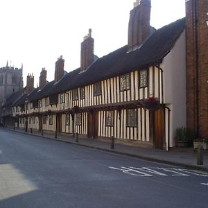 Avonpark House Bed & Breakfast Stratford-upon-Avon Exterior photo