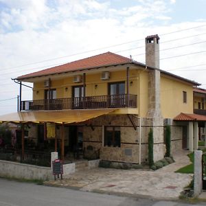 Olympia Guesthouse Vergina Exterior photo