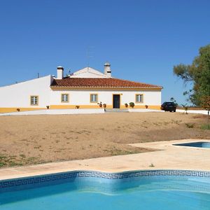 Monte Da Corte Ligeira Bed & Breakfast Cabeca Gorda  Exterior photo