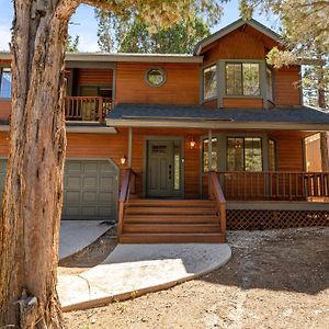 Bigfoot'S Hideout - Warm And Welcoming, Minutes To Grocery, Boutiques, And Entertainment! Villa Big Bear Lake Exterior photo