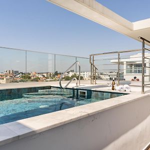 Yamas Urban Living Pool Penthouse Marvel Apartment Limassol Exterior photo