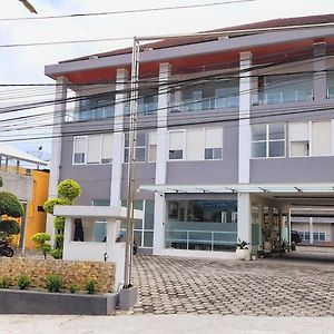 Hotel 168 Salatiga Exterior photo