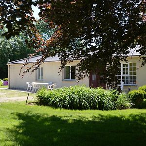 Le Hetre Pourpre Villa Carcagny Exterior photo