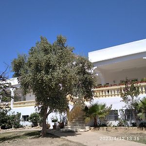 Domaine Des Sloughis Hotel Meknes Exterior photo