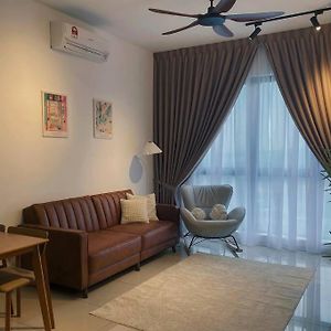 Izz Cozy Homestay Putrajaya Exterior photo