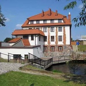 Pensjonat Bobrowy Dwor Bed & Breakfast Szelkow Stary Exterior photo