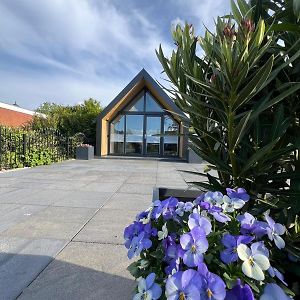 Het Eiland Villa Delfzijl Exterior photo