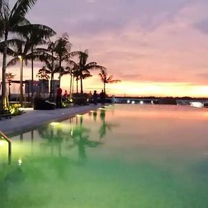Infinity Pool Apartment With Stunning Sunset View - Gm Remia Residence Ambang Botanic Klang Exterior photo
