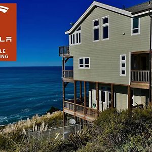 Incredible Ocean View, Oceanfront! By Oceanviewhottubs Shelter Cove, Ca Tesla Ev Station Apartment Exterior photo