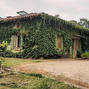 Chambre Deux Personnes, Lit Pour Bebe Bed & Breakfast Verlhac-Tescou Exterior photo