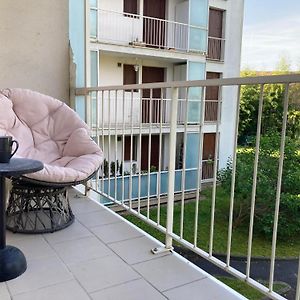 Appartement Dans Le Parc Maisons-Laffitte Exterior photo