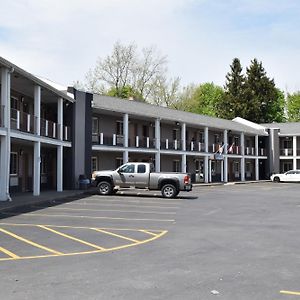 University Manor Inn Buffalo Exterior photo