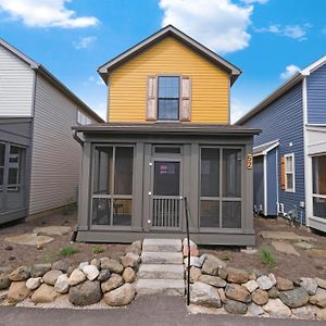 The Statesman Villa Ottawa Exterior photo